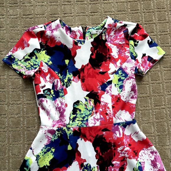 MILLY Design Nation Floral Fit Flare Mini Dress Scuba Knit Pink Sz 4 Colorful - Picture 3 of 10